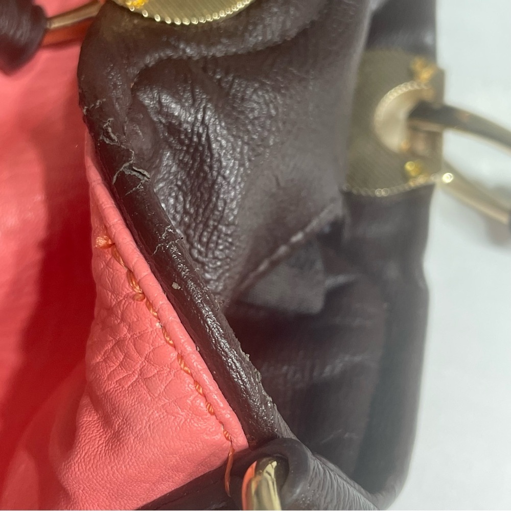 WOMENS TOTE SATCHEL HANDBAG coral FAUX LEATHER DOUBLE STRAPS. Pre-owned. Flaws - Picture 15 of 16